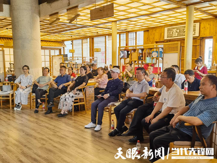 新2会员_49人“领证”了新2会员！遵义籍省、市级2022年作协新会员名单公布