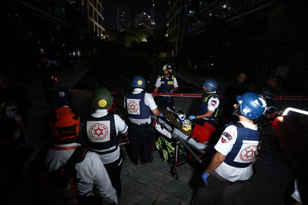 迈阿密国际vs波尔图
_伊朗大规模导弹袭击震慑中东迈阿密国际vs波尔图
，以色列防御体系告急，美国是否会出手相助？