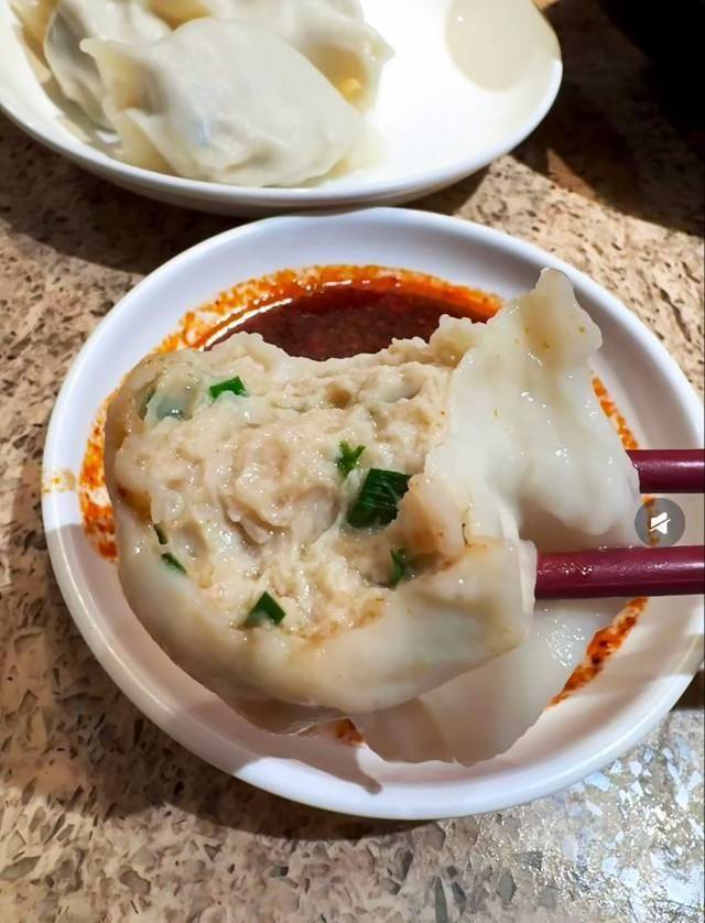 皇冠信用盘登2代理_北京一饺子馆排队15000多桌皇冠信用盘登2代理，有网友早8点半抢号晚6点才吃上，二手平台多人卖号，老板：每年冬至都如此